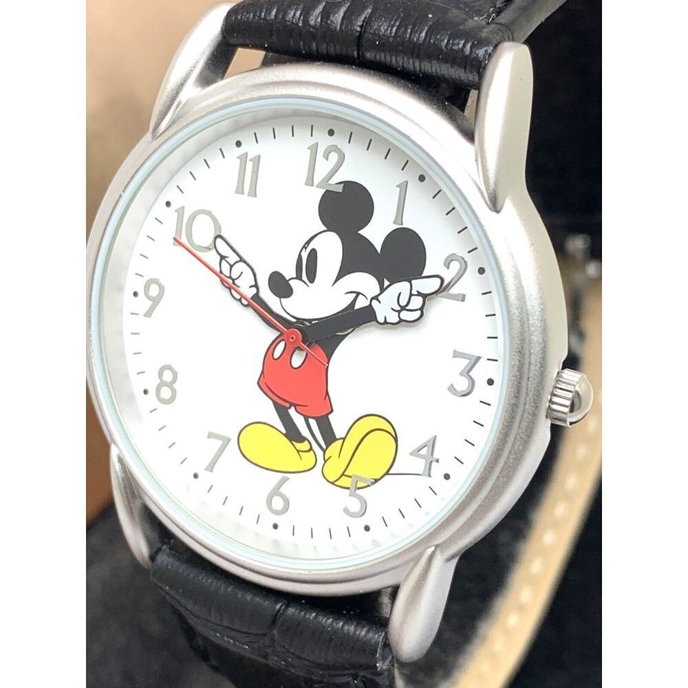 Disney Women's Watch Mickey Mouse White Dial Quartz Black Leather Band WDS000403
